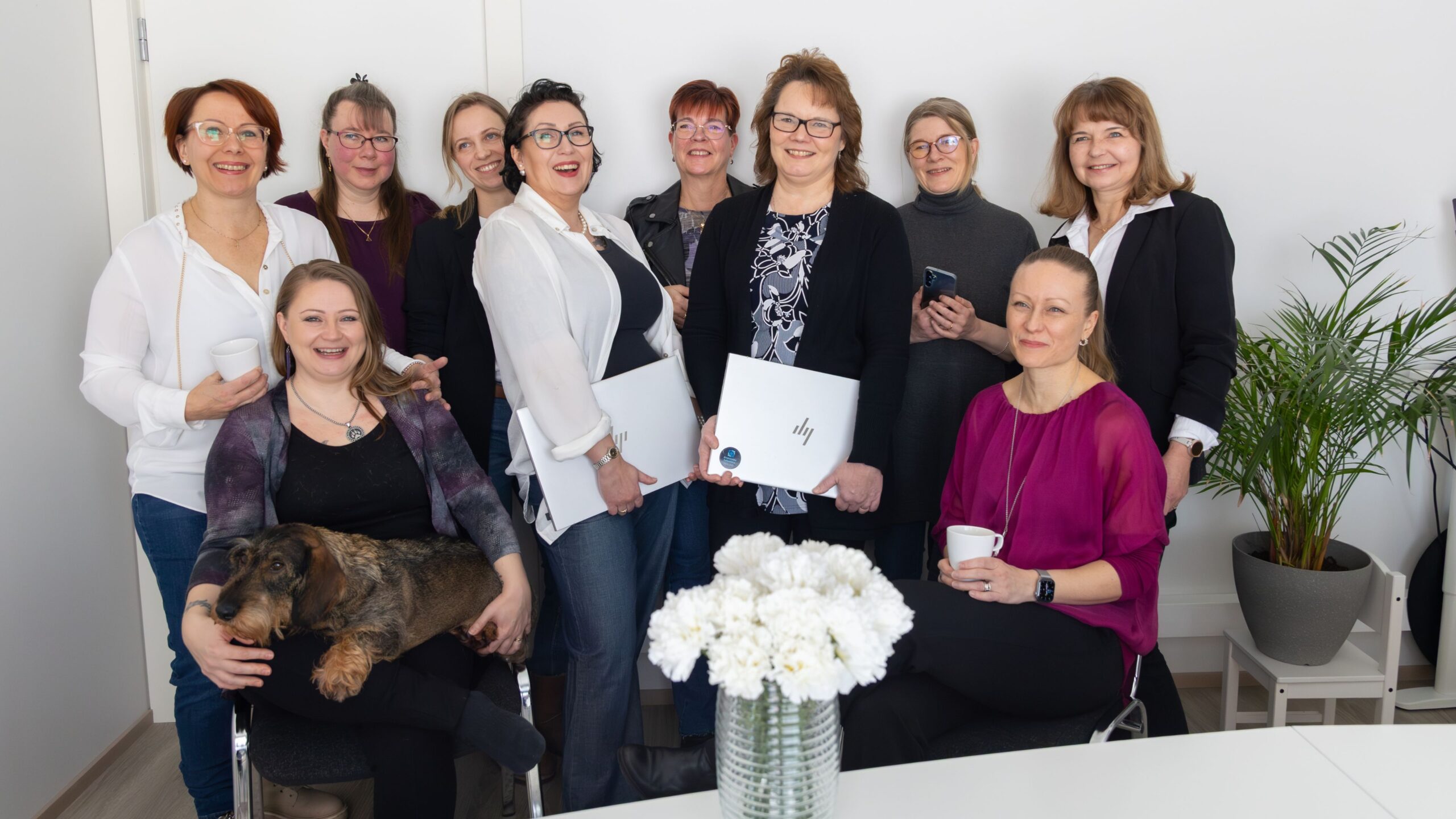 Tilipalvelu Saarela tiimi